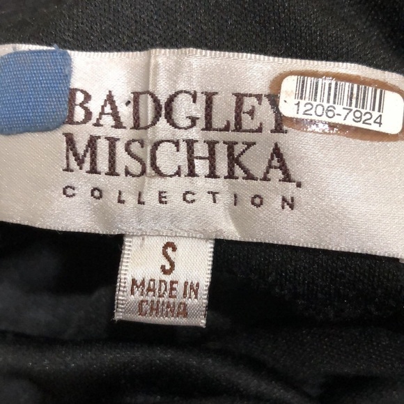 Badgley Mischka Sequin Shamrock Pencil Dress Size Small Green - Picture 6 of 10